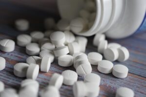 Natural Desiccated Thyroid vs Synthetic Options