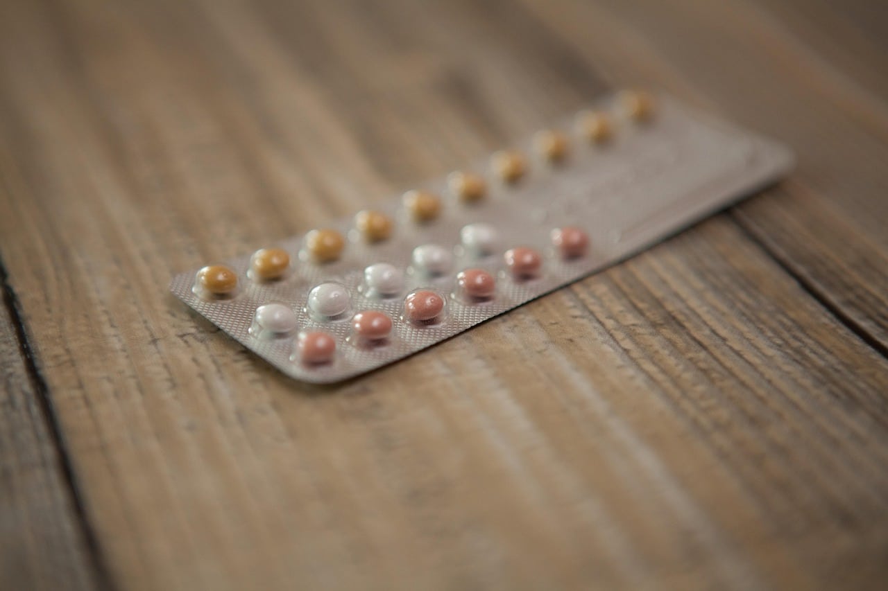 BHRT vs Traditional Hormone Therapy